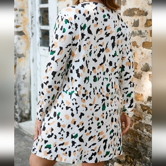 SHEIN's Emery Rose Women's Print Twist Hem Dress NWOT - Picture 3 of 12